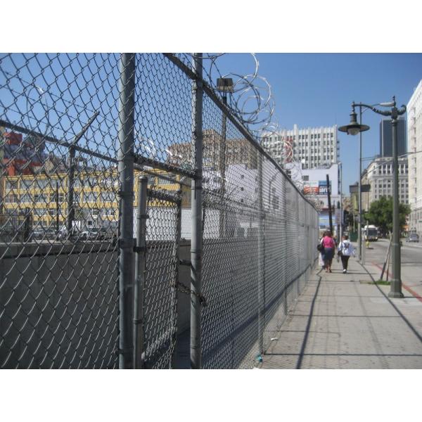 Hot Dipped Galvanized Razor Blade Fencing Wire Barbed 65mm Length CBT 65