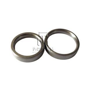 Wholesale Valve Seat Insert 02137306 04231325 2137306 4231325 0213 7306 0423 1325 for deutz FL913 D914 FL912 Engine from china suppliers
