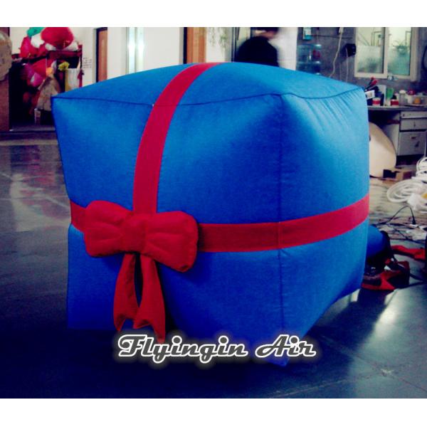Customized Blue Cube Christmas Inflatable Gift Box for Decoration