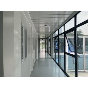 Easy Assembly And Disassembly Prefab House With Insulated Glass Wall Container