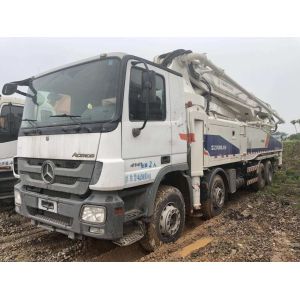 China Used Zoomlion 52m Concrete Truck Pump for Ready Mix Heavy Equipment in Good Condition on sale
