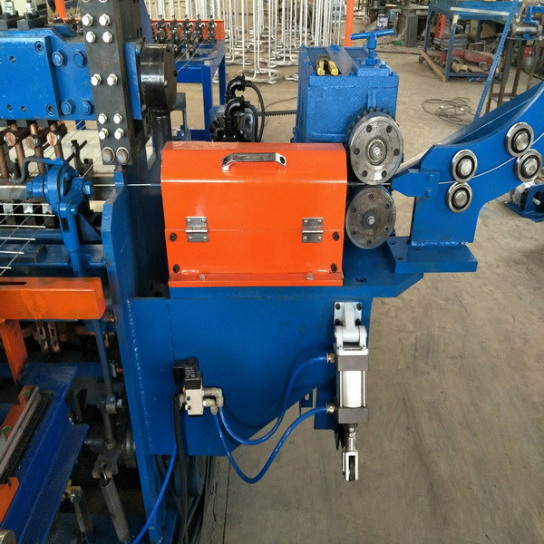 Huayang Dia 5mm Pneumatic Spot Welding Machine CNC Railways Coil Wire