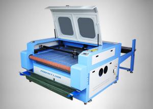China Automatic  LCD Touch  C02 Laser Cutter For Fabric And Garment Industry  With 1 Year Warranty on sale