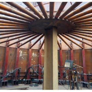 Remote Instruction Hydraulic Jacking System for Chuck Type Tank Construction