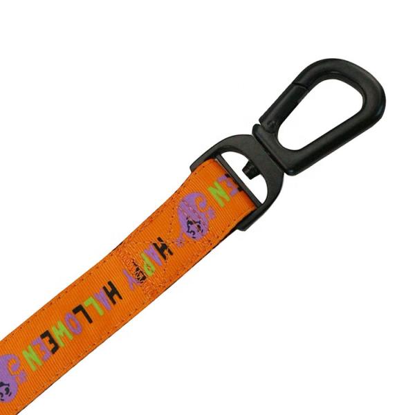 Strong Comfortable Retractable Dog Leash Pet Dog Lead With Black Claps