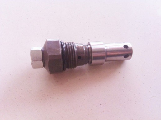 ODM Excavator Hydraulic Parts Relief Valve EX200-1 Main Relief Valve For Hitachi