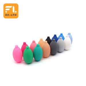 Black Enhanged Suction PVC Bulb For Dusting Small Size Light Weight