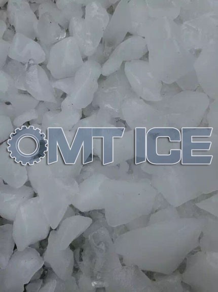 OMT Block Ice Crusher Machine for Crushing 5-100kg Ice Block 1100*750*1100mm Dimensions and 160 KG Weight
