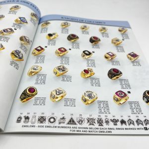 Saddle Stitch Custom Booklet Printing Service With CMYK PMS Color Perfect