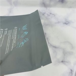 China Portable PET / VMPET / PE Custom Pouches Packaging Zipper Mask Bag on sale