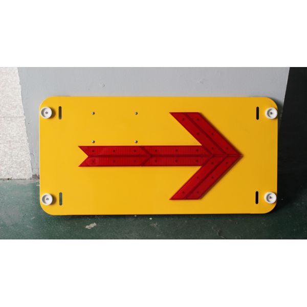 Electrostatic Spraying 800*400*10mm LED Arrow Board