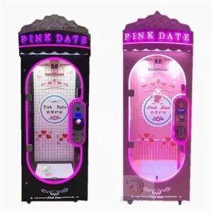 Custom Coin Pusher Arcade Machine with Adjustable Prize Partitions