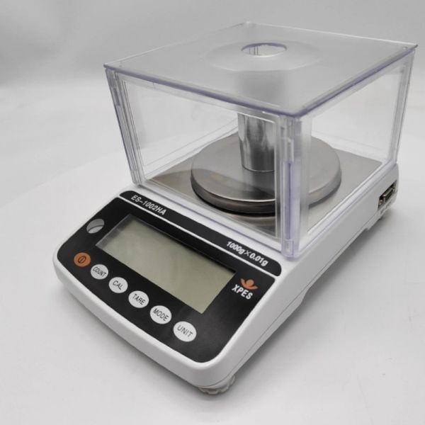 Quality Laboratory Electronic Weighing Scale Eaternal Calibration Analytical Balance for sale