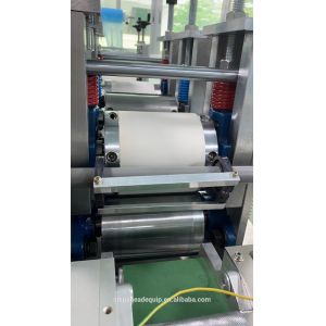 Intelligent 3 Layers Nonwoven KN95 Face Mask Making Machine