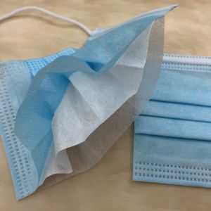 Soft Breathable Disposable Surgical Mask Elastic Earloop Without Valve Reusable