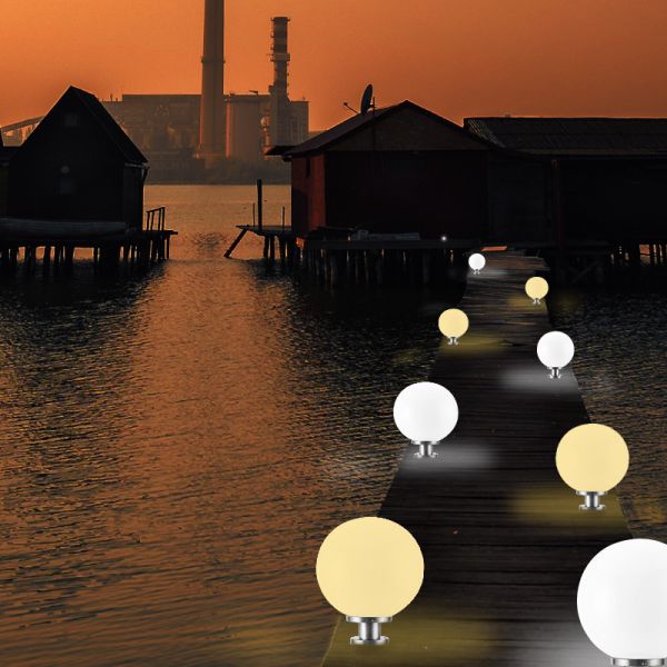 360° Beam Angle Round Plastic Solar Fence Post Lights with Remote Timer and 3 Colors