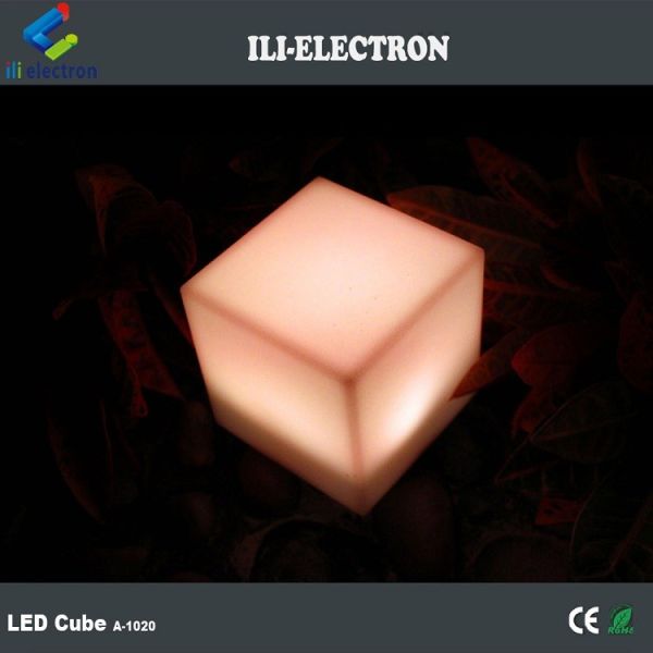 Remote control waterproof colorful plastic led cube light