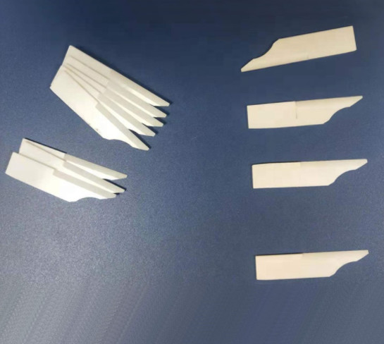 Quality Zirconia Ceramic Deburring Tool Blade Industrial Ceramic Blade Non Rust for sale