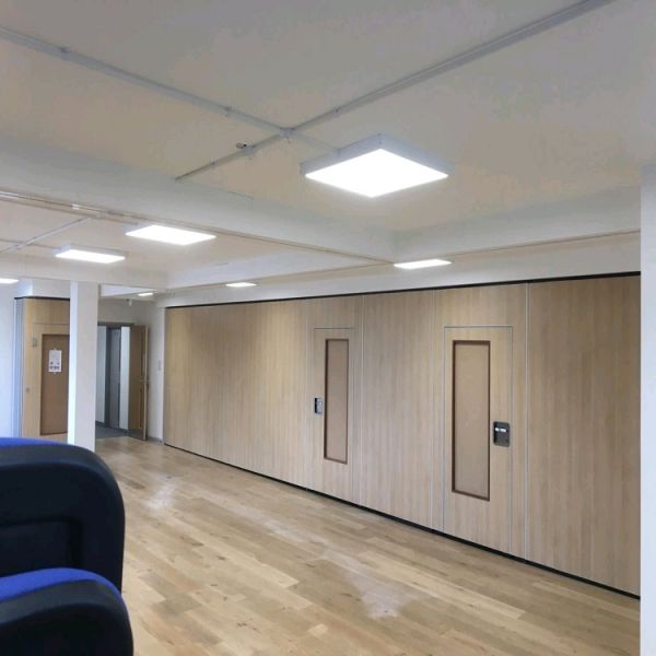 School Operable Movable Doors Sliding Folding Wood Partitions Wall On Wheels With Storage