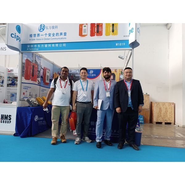 Metro / Subway Station Voip Emergency Phone , SOS Help Point Call Station With Camera