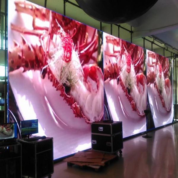50/60hz Indoor Led Display Module High Precision P2.5 320*160mm Wide Viewing