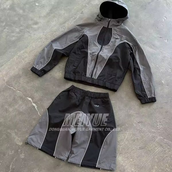 Summer Windbreaker Nylon Tracksuits Nylon Color Blocking Track Jacket Windbreaker Nylon Waterpoof Hoodie Shorts Set Men