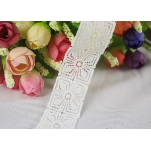 Chemical Solubility Polyester Lace Trim With Concise Quadrate Flower Design