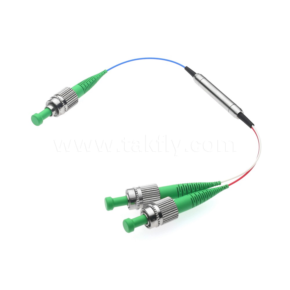 Polarization Maintaining Filter WDM product image showing device housing and connectors