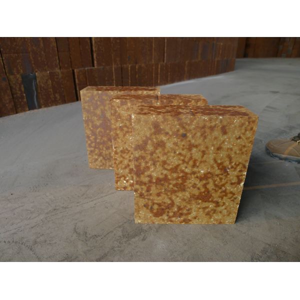 Quality High Temp Silica Refractory Bricks Silica - Mullite Bricks For Cement Kilns In Transition Zone for sale