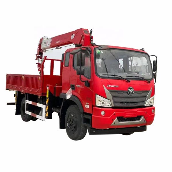 FOTON 4x2 Truck Mounted Hydraulic Crane Truck 4 Sections 6.3tons Telescopic Boom