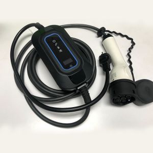 3.5KW Type 2 EV Plug IP67 Onboard Charger for Tesla Model 3 at Shopping Mall