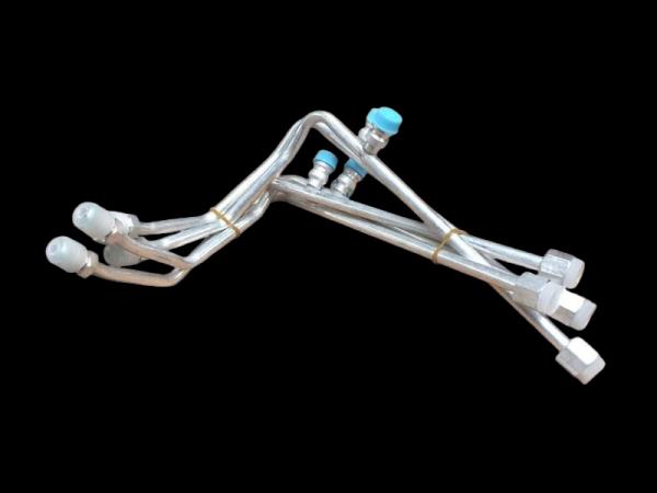 Truck Cold Air Conditioning Pipe HOWO Hose Assembly Wg1642820017 Wg1642820016