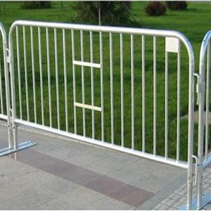 ISO9001 Galvanized Temporary Fence Powder Coating Crowd Control Barriers