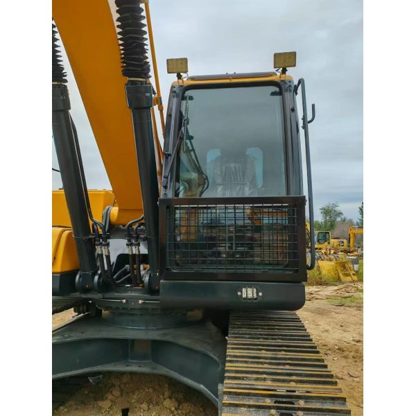 Hyundai 220-9S Excavator Is A High-performance , Stable , And Reliable Excavator