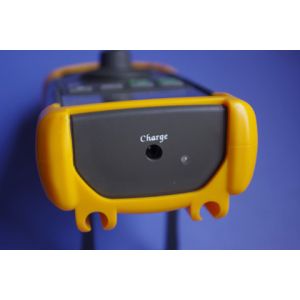 High Accuracy Process Loop Calibrator with Quick-Click Interface And Rechargeabl