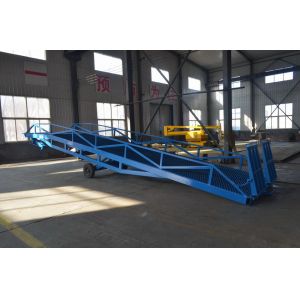 Shipping Container Heavy Duty Industrial Loading Ramps , Steel Loading Dock