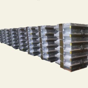 Moulding box for foundry of high pressure moulding line