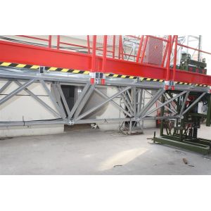 Outside Wall Painted Mast Climbing Work Platform Rack and Pinion 3 phase Washing