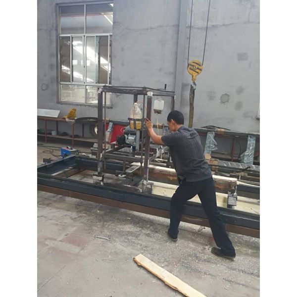 Quality Portable Gasoline Chainsaw Mill Machine Manual Wood Chain Sawmill for sale