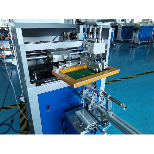Semi-Automatic Screen Printing Machine for Plastic/Glass Bottles with Max. φ70mm*180mm Print Size and 36pcs/min Speed
