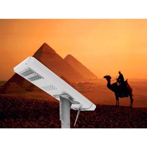 2018 the most popular all in one solar street lights with smart operation system