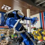 PC Programming Used YASKAWA Robots With 50 Kg Payload Capacity Material Handling