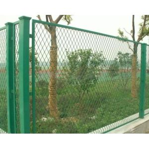 China expanded metal fencing,Expanded metal fence on sale