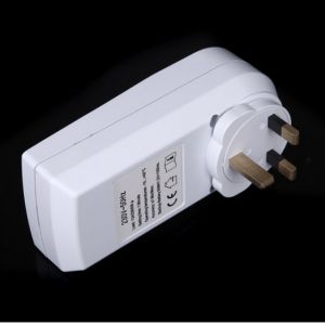 ABS White 12/24 Hour 230V LCD Digital Electronic Plug-in Programmable Timer