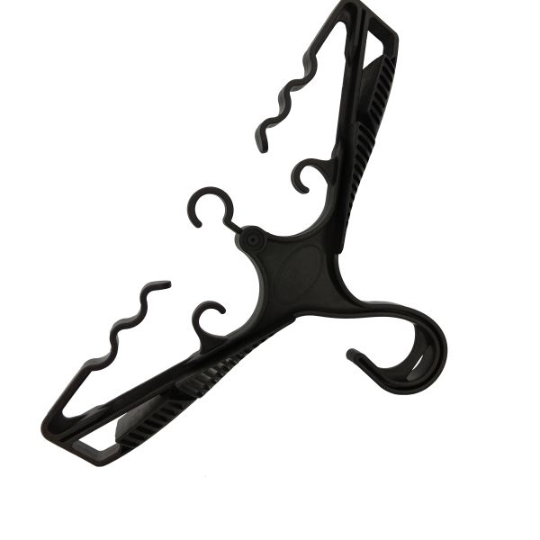 Black Plastic Suit Hangers For Scuba Diving No Deformation Easy Carry
