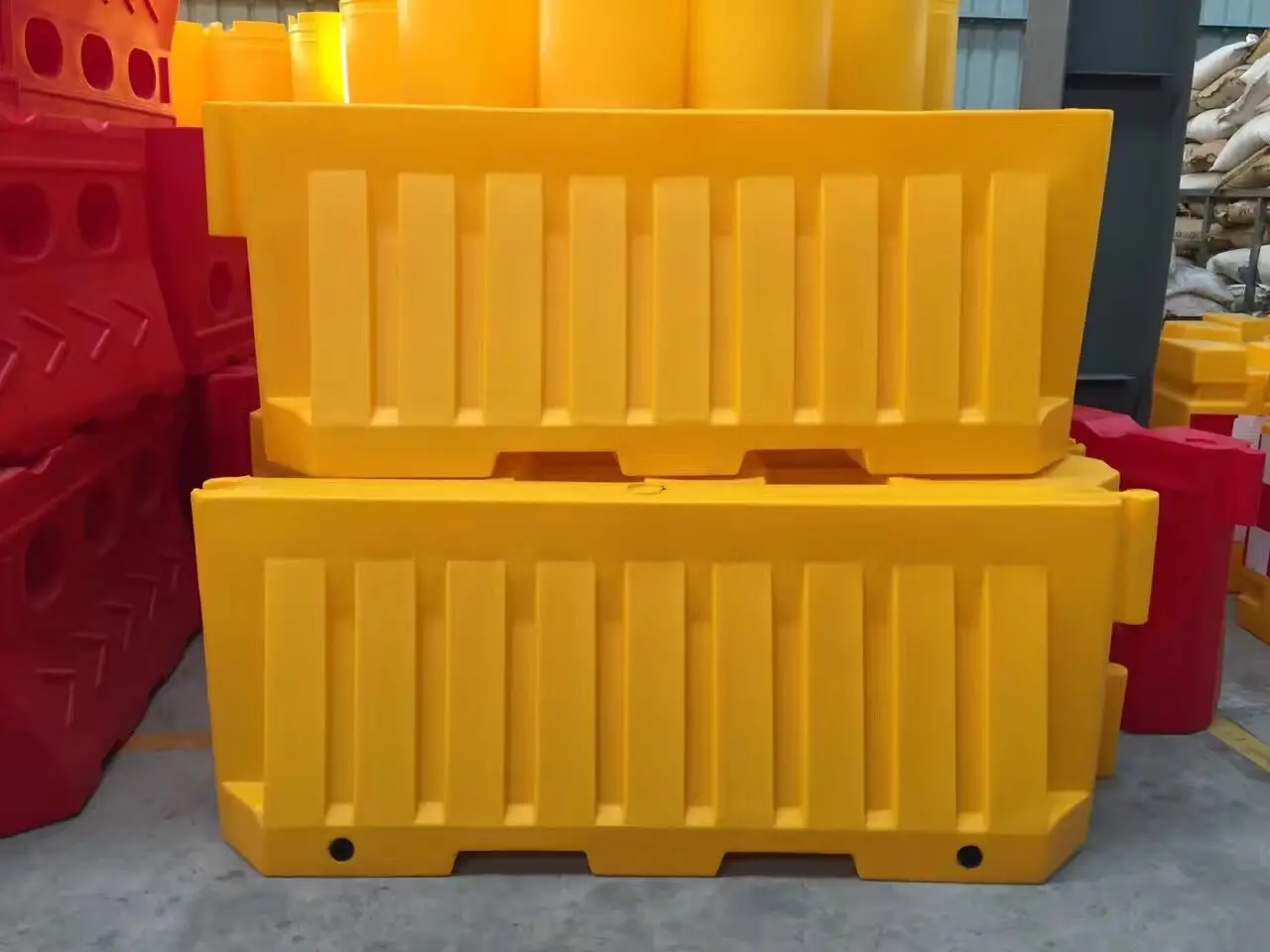 Compact folded barrier for easy storage