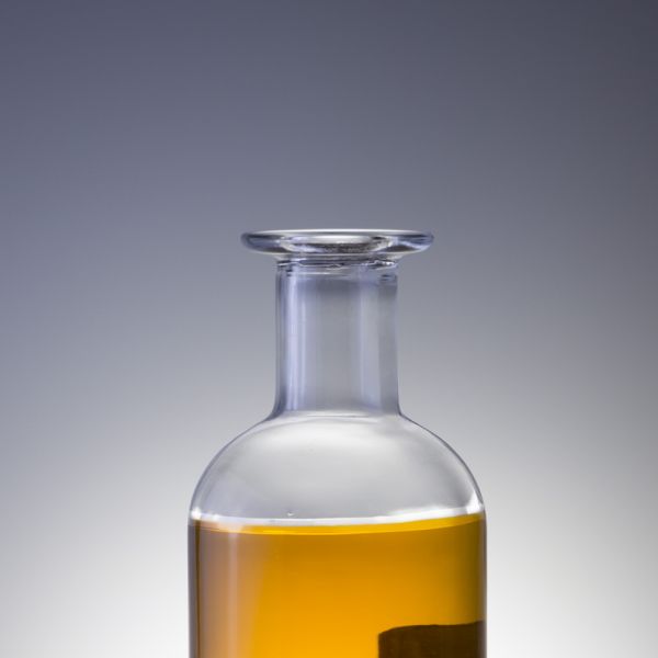 Smooth Transparent Glass Empty Bottle 1 Liter Vodka Bottles Customizable and Durable