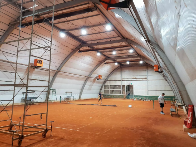 Dimmable Led Warehouse Lighting High Bay 130LM/W 200W Parking Garage Application