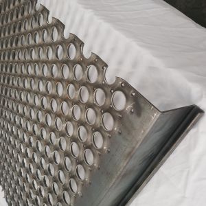 Grating Aluminium Walkway / Galvanized Perforated Metal Walkway Panels