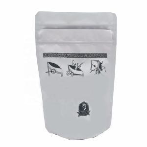 Small Plastic Resealable Zipper Bags Waterproof Stand Up Zipper Pouch For Dried